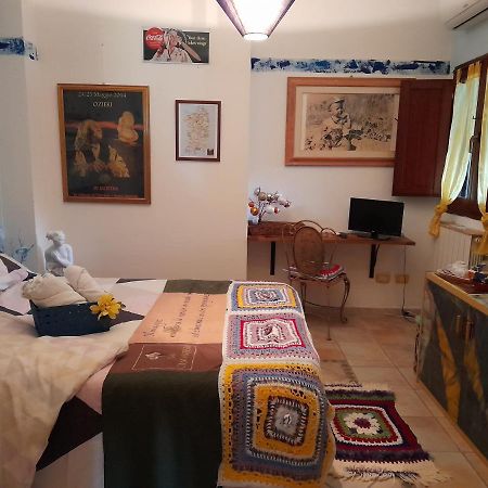 Casa D' Artista B&B 오지에리 외부 사진