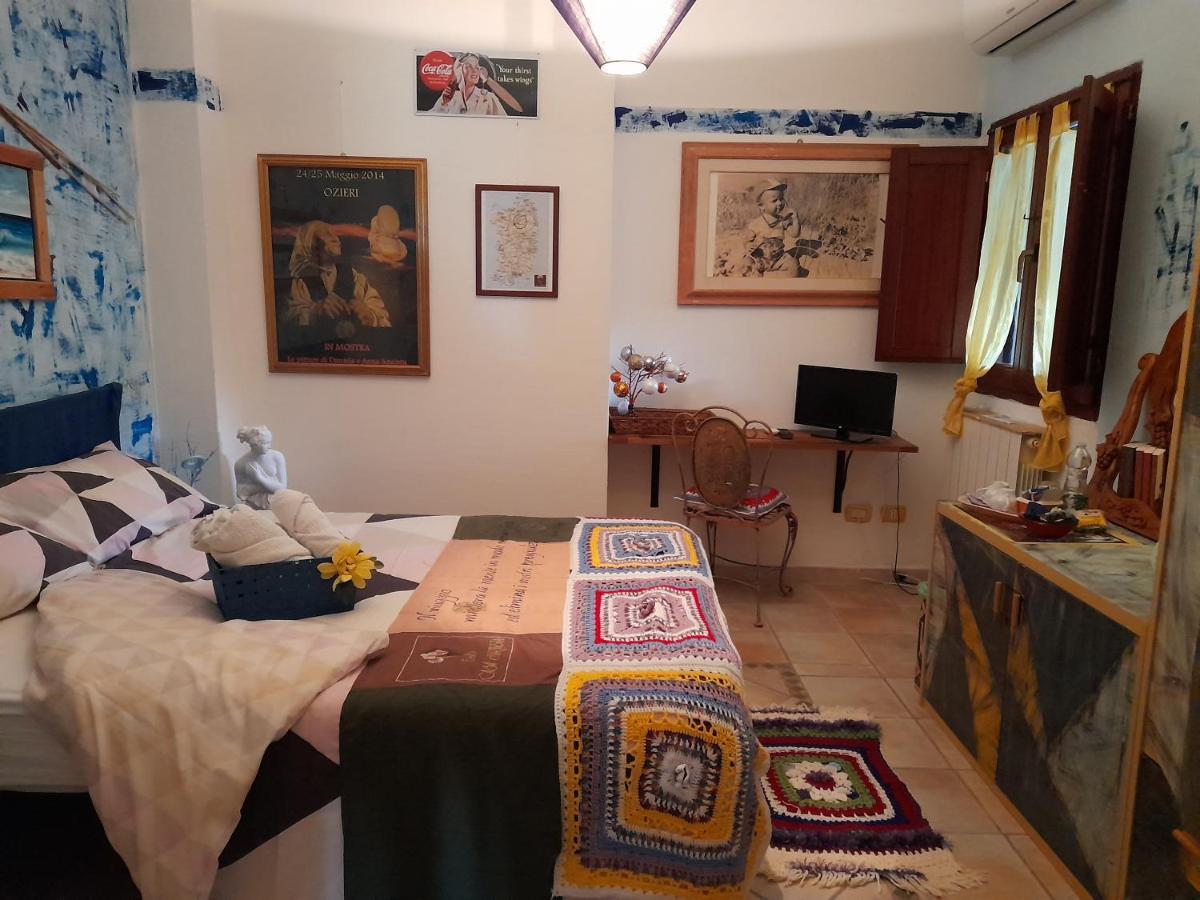 Casa D' Artista B&B 오지에리 외부 사진