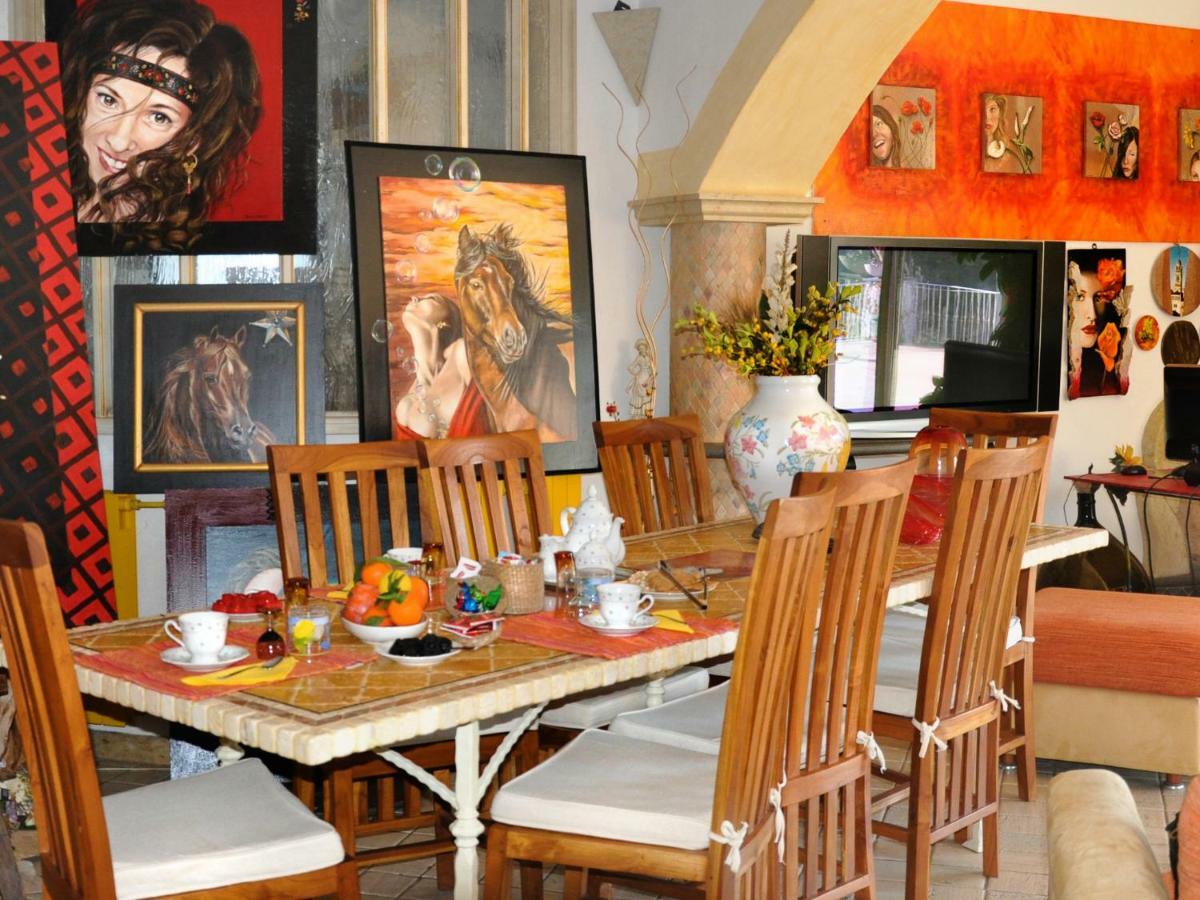 Casa D' Artista B&B 오지에리 외부 사진