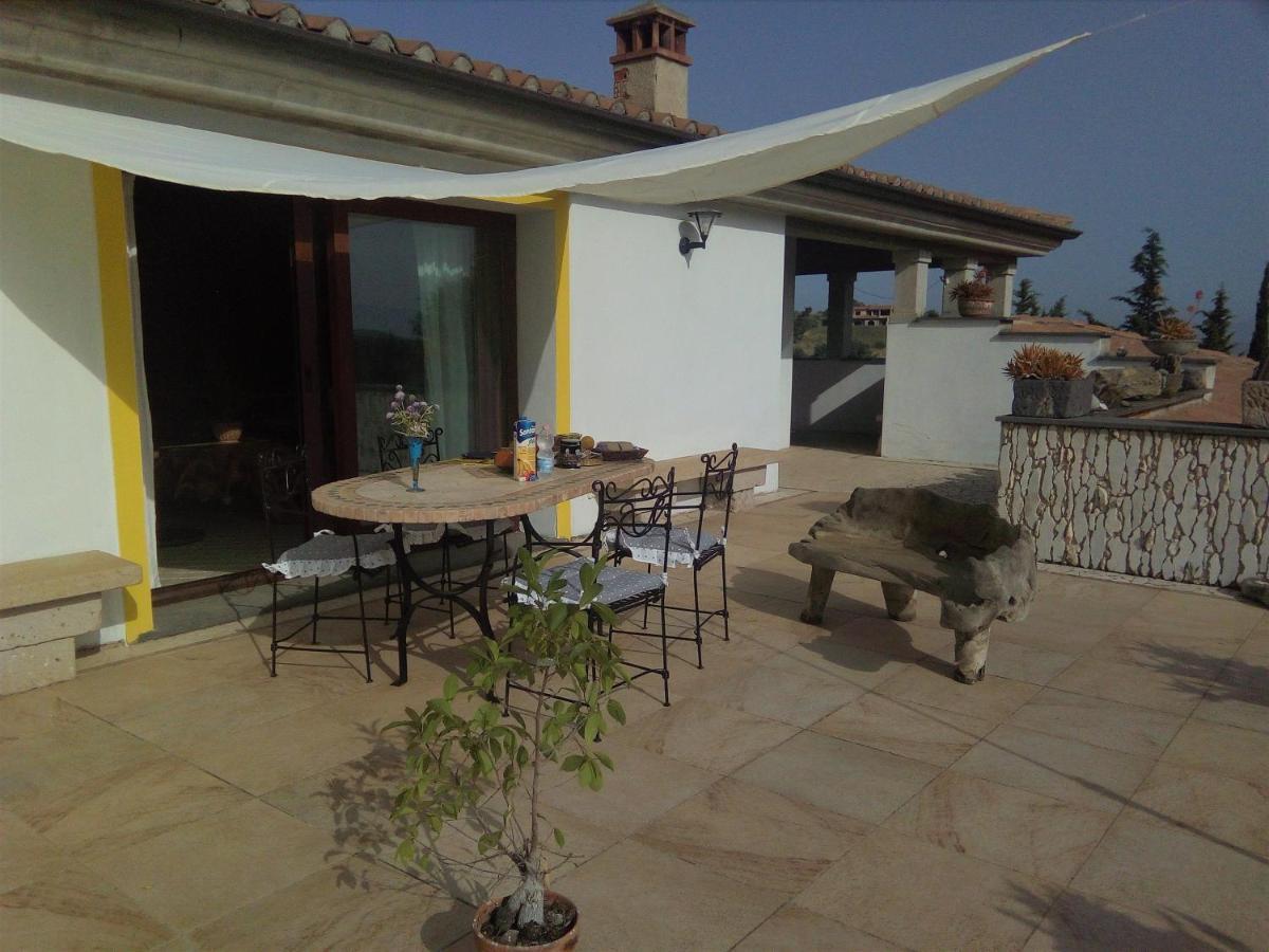 Casa D' Artista B&B 오지에리 외부 사진
